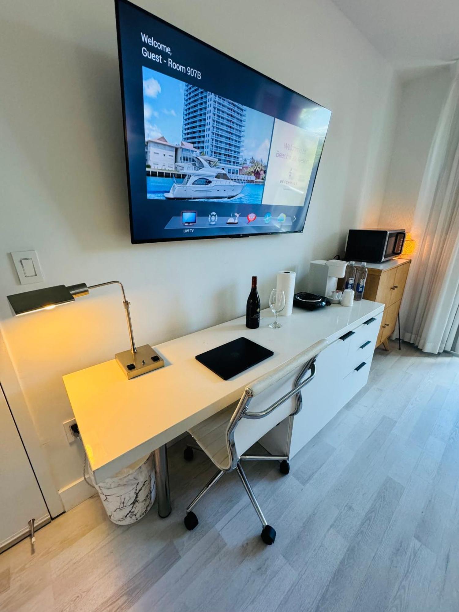 Beachwalk Resort & Condos Hallandale Beach Exteriör bild