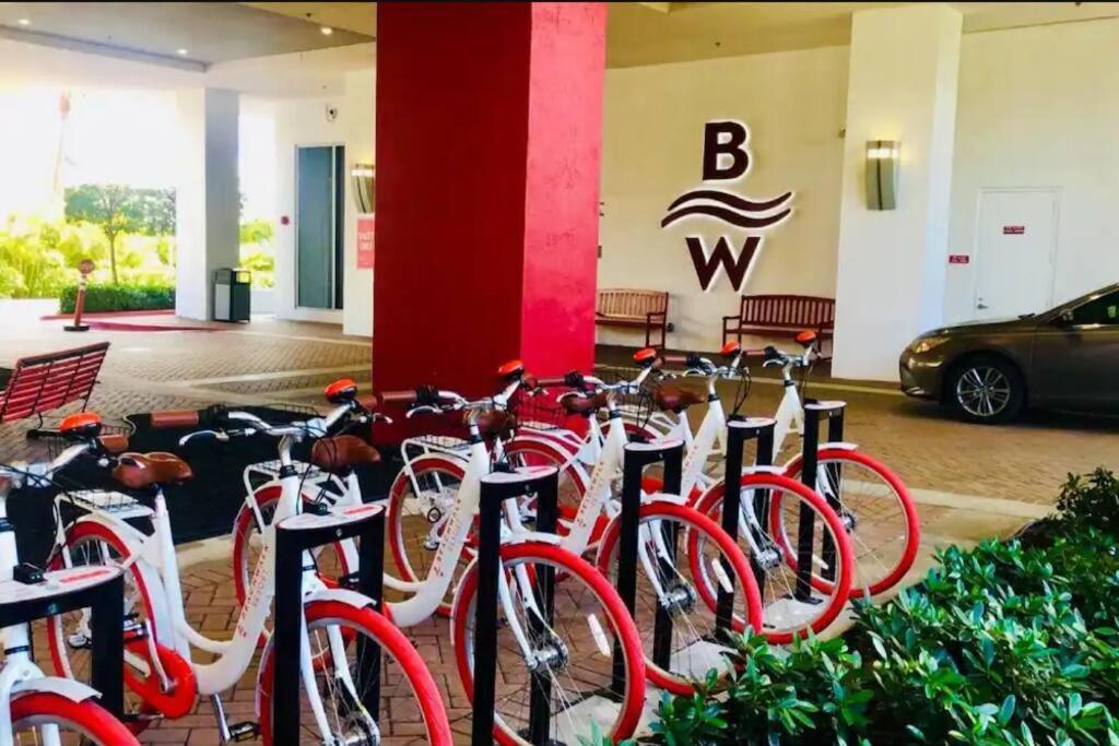 Beachwalk Resort & Condos Hallandale Beach Exteriör bild