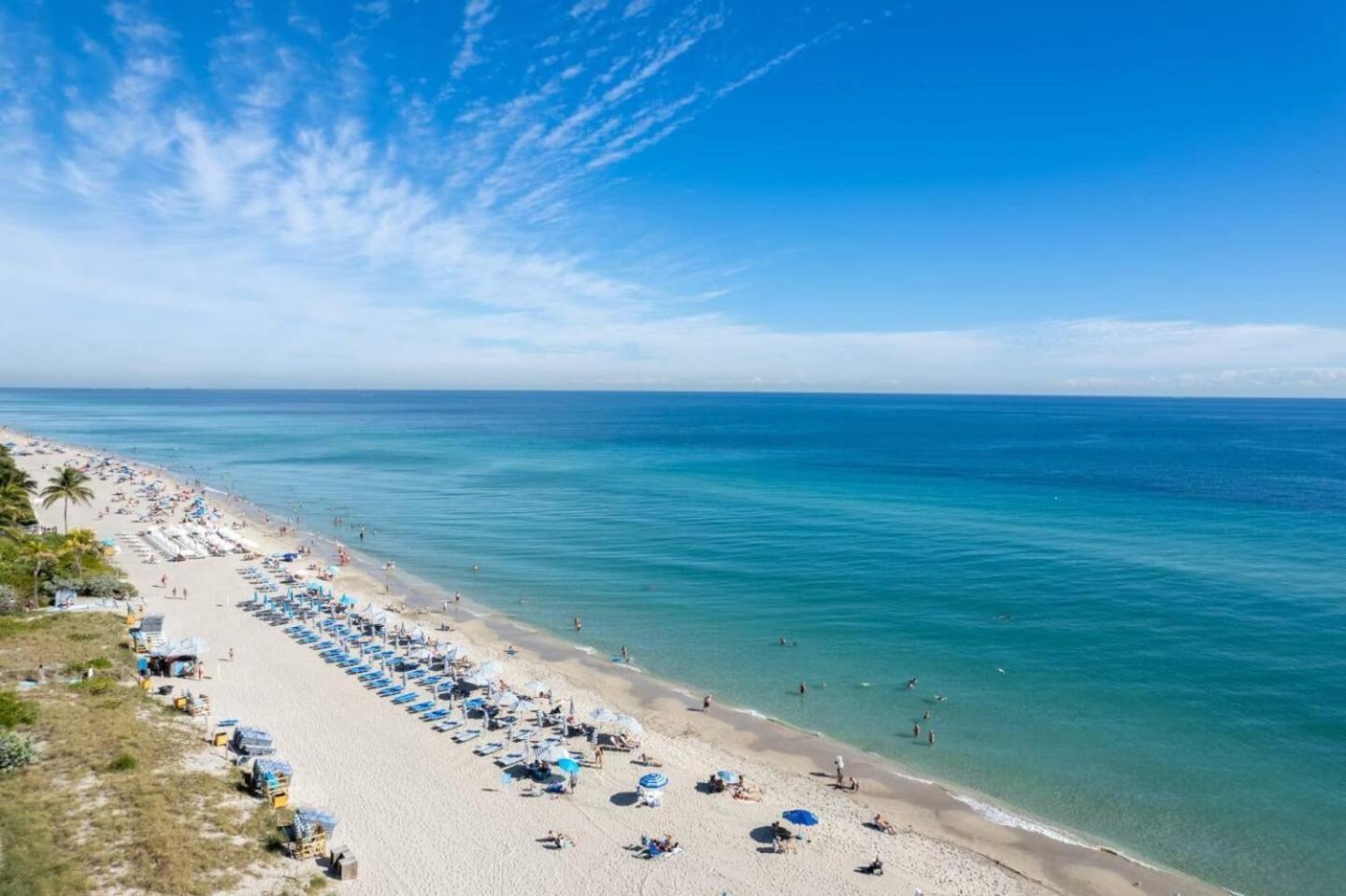 Beachwalk Resort & Condos Hallandale Beach Exteriör bild