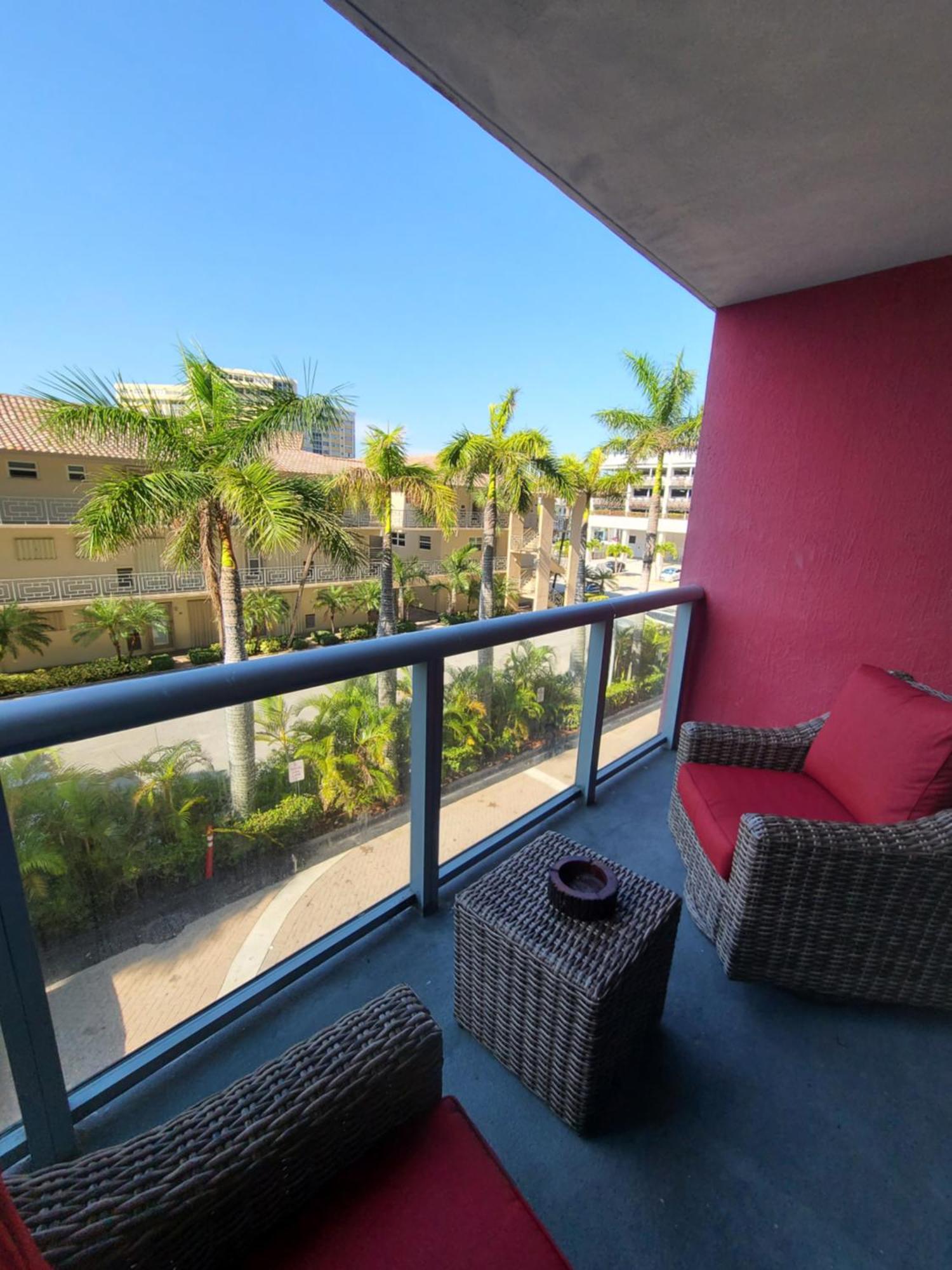 Beachwalk Resort & Condos Hallandale Beach Exteriör bild